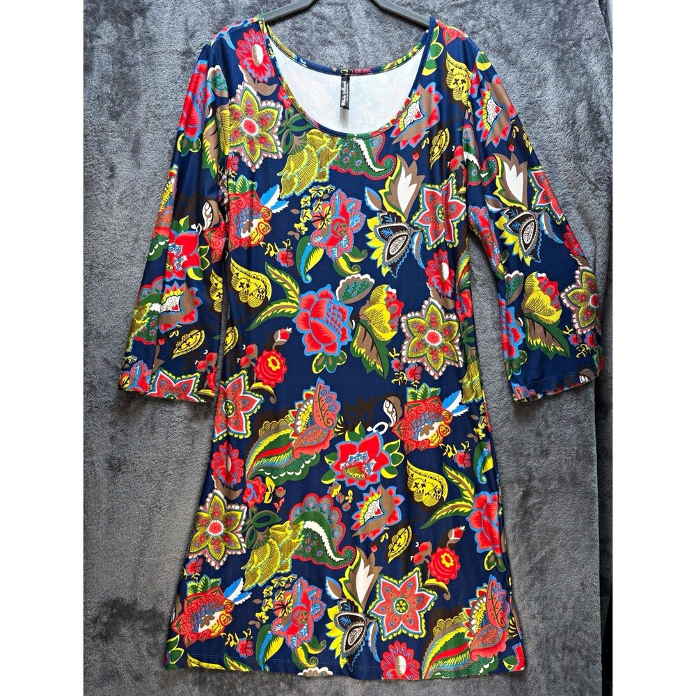 White Mark Floral Shift Dress Knit Scoop Neck 3/4 Sleeve Knee Length Size S/M
